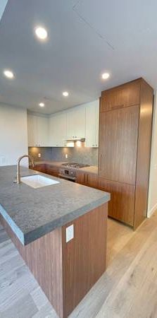 BRAND NEW SPACIOUS one-bedroom unit in South Cambie @ Autograph - Photo 1