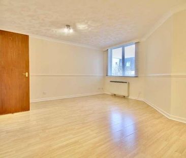 Cecil Place, Southsea, PO5 - Photo 3