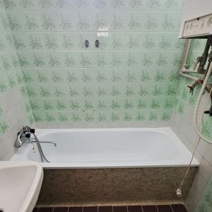 Pronájem bytu 1+kk 20 m² - Photo 2