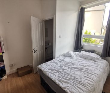 5 Bed Terraced House, Upper Lewes Road, BN2 - Photo 2