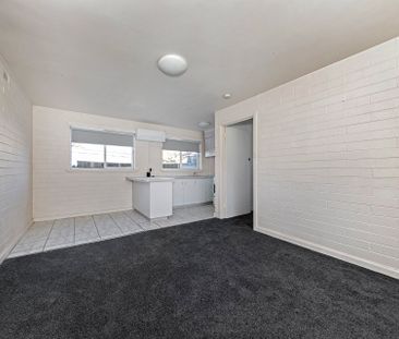 Location – One bedroom – Ground Floor - Photo 2