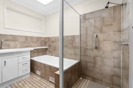 North Nowra - Photo 4