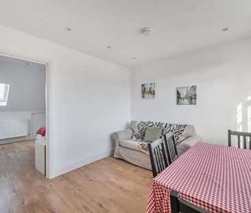 Clifton Gardens, Temple Fortune, NW11 - Photo 5