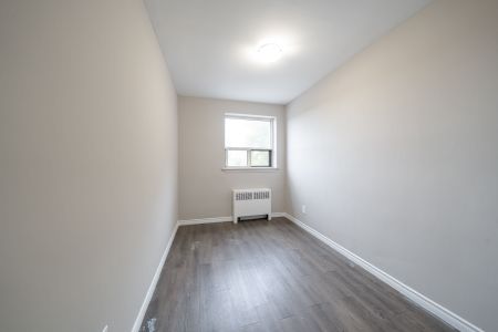 For Lease - 468 Ottawa Street Unit# 419B, Hamilton, Ontario - Photo 4