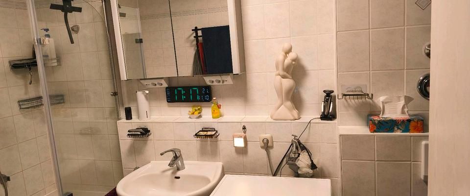 Suche Nachmieter für eine schöne Zweiraumwohnung. - Foto 1