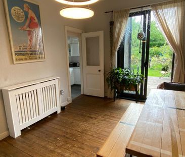 3 bedroom terraced house to rent - Photo 3