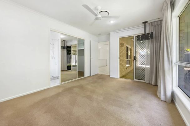 33 Satinash Place, Mudjimba. - Photo 1