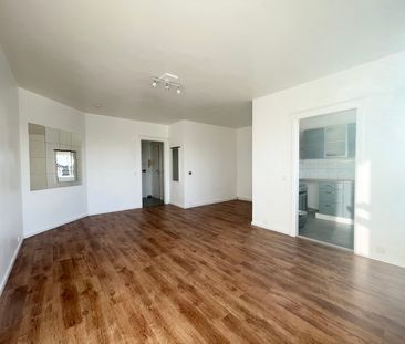 studio + terrasse à 1080 Molenbeek-Saint-Jean  Loyer: 850 € - Photo 5