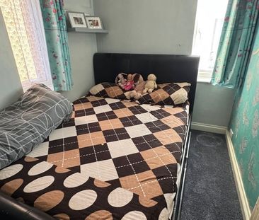 3 Bed Semi-Detached House, Abbey Drive, LU2 - Photo 4