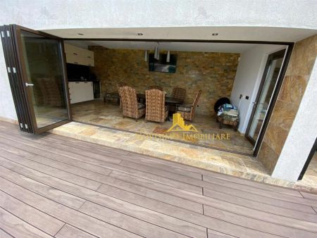VILA DE INCHIRIAT - Fotografie 5