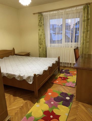 Apartament cu 2 camere, decomandat, Tolstoi - Fotografie 3