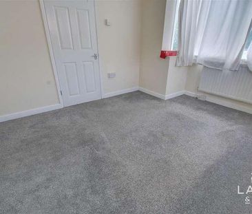 Severn Road, CO15 - Photo 4