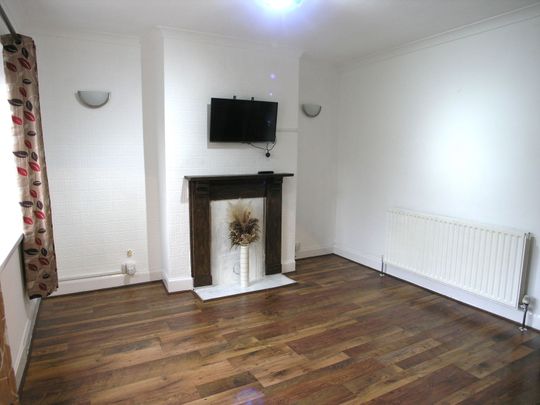 Gerald Road, Stourbridge - Photo 1