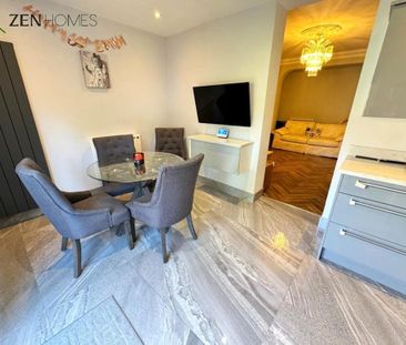 4 bedroom semi-detached house to rent - Photo 3