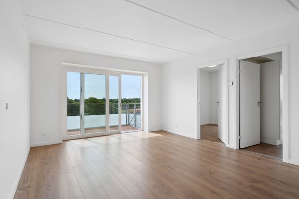 Skøn lejlighed med udsigt og stor tagterrasse - Photo 1