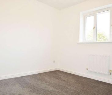 Maes Y Wennol, Miskin, Rct, CF72 - Photo 1