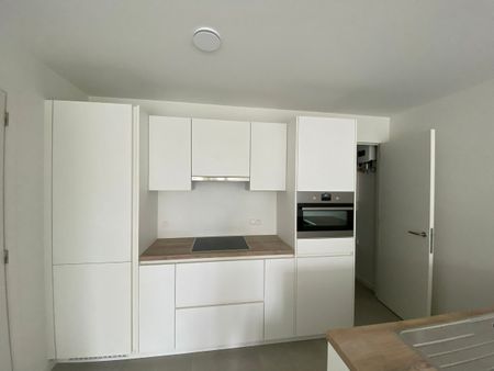 Zeer recent appartement met 2 slaapkamers in Genk - Foto 3
