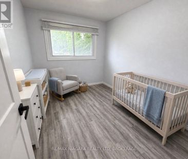 8 LAKEHURST DRIVE, St. Catharines, Ontario, L2N4C2 - Photo 2