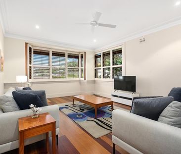 Fully Furnished Semi in a Premier Mosman Location - Photo 2