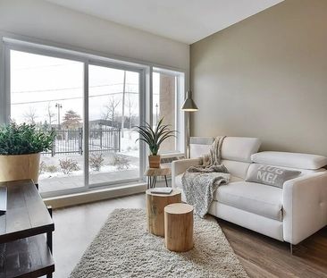 6000 Rue de La Tourbière, Saint-Hubert, QC - Photo 1