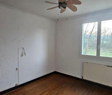 Location Maison 6 pièces 130m² PRIVAS 07000 - Photo 3