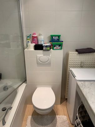 Appartement te huur - Photo 1