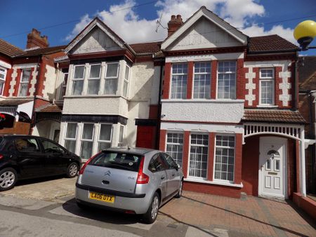 1 bedroom house of multiple occupation to rent - Photo 3