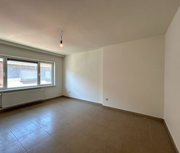 Instapklare woning met 3 slaapkamers in het centrum van Beveren (Ro... - Photo 2