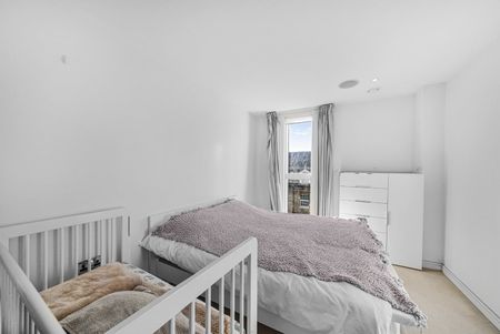 1 Bed Flat, Moore House, SW1W - Photo 4