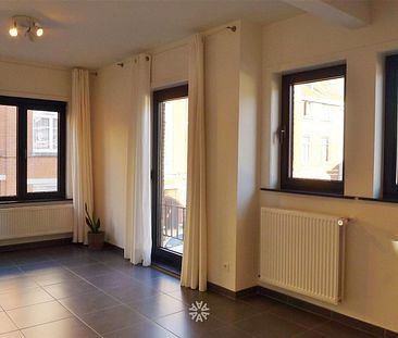 Ruim duplex appartement met apparte studio te huur in Gent - Photo 1