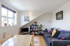 4 bedroom flat to rent - Photo 4