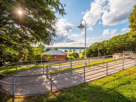 For Lease - 47 Burlington Street, Hamilton, Ontario - Photo 5