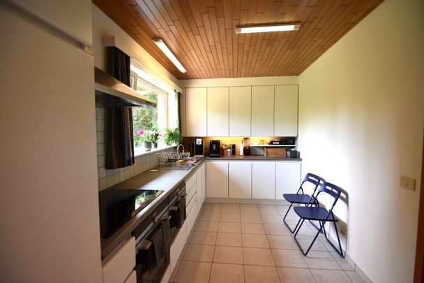 Alleenstaande woning met indrukwekkende tuin - Photo 1