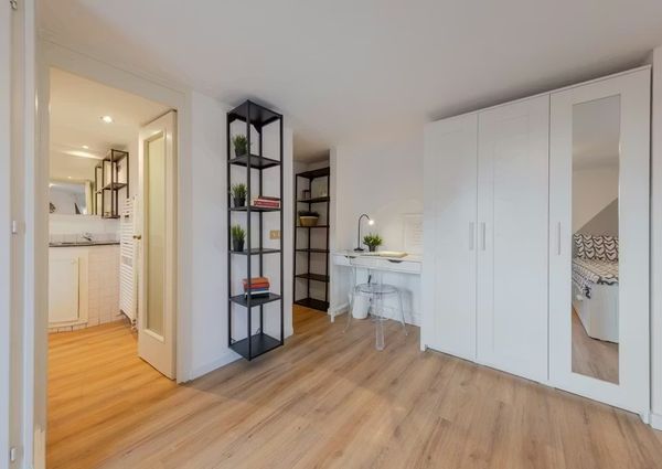 Via Montà, Padova, Veneto 35138