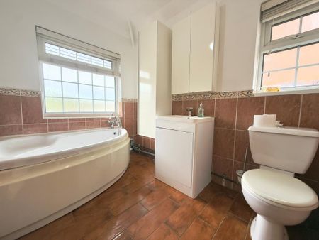 3 bedroom house to rent - Photo 2