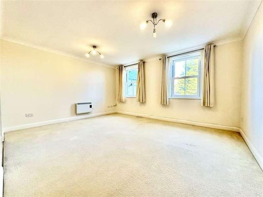 Manor Road, Bournemouth, Dorset, BH1 - Photo 1