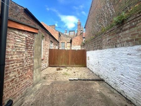 South Brink, Wisbech - Photo 5