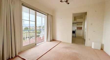 Hauraki - 4 Bedroom House - Photo 4