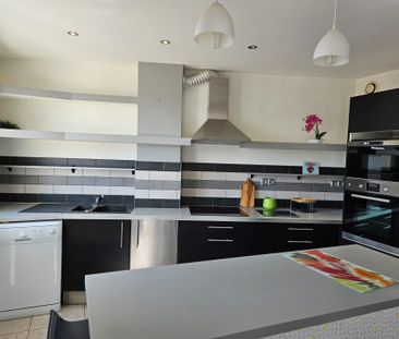 Location Appartement 3 pièces 52m² TAIN L HERMITAGE 26600 - Photo 4
