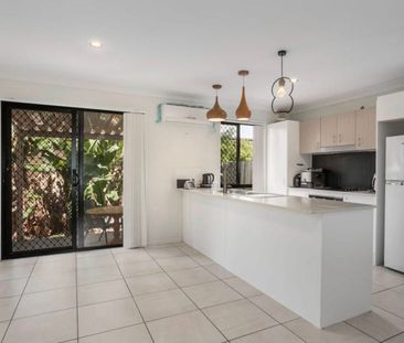 Convenient Modern TownHouse - Photo 5