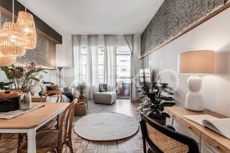 Madrid Capital, Community of Madrid 28009 - Photo 2