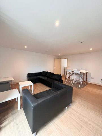 2 Bed Flat | £630 pw - Photo 4