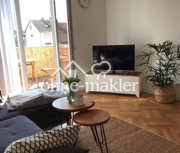 Eleganter Altbau: 3-Zimmer-Wohnung mit 3 m Decken, Echtholzdielen &... - Photo 2