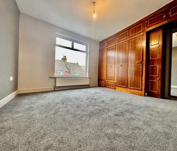 4 bedroom terraced house to rent - Photo 2