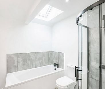 4 bedroom detached house to rent - Photo 4