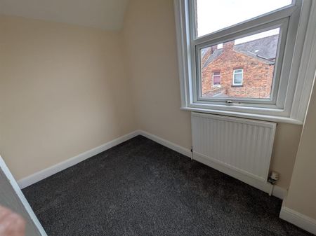 Moorland Road, Scarborough - Photo 3