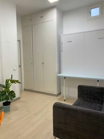 Calle de Lavapiés, Madrid, Community of Madrid 28012 - Photo 3