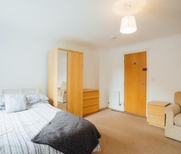 4 bedroom house to rent - Photo 5