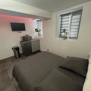 CHAMBRE MEUBLEE - CENTRE VILLE - Photo 2