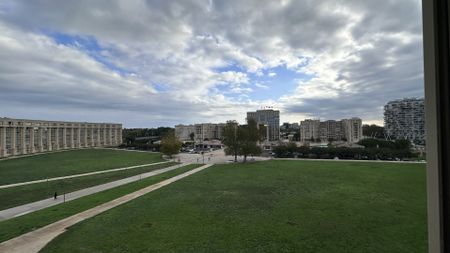 Location Appartement 2 pièces 58m² MONTPELLIER 34000 - Photo 2